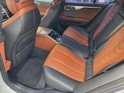 840i　グランクーペ　Mスポーツ