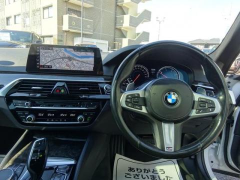 BMW523dツーリング 中古車